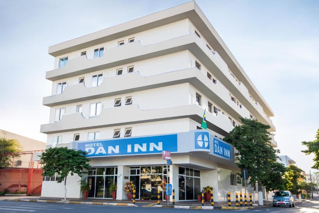 Hotel Dan Inn
